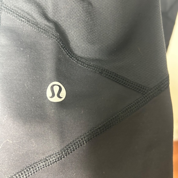 Lululemon workout capri leggings - Picture 4 of 4
